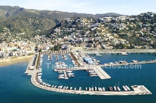Puerto Deportivo de Roses