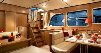 Yachtcharter Grand sturdy 40.0 AC 3cab inner