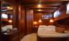 Yachtcharter smyrna cabin3