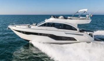 Yachtcharter cranchi52f top