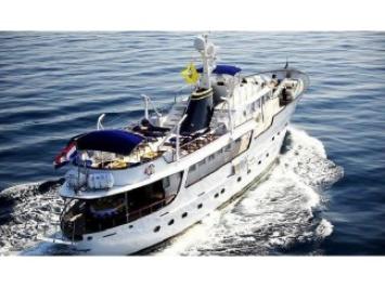 Yachtcharter benneti 34