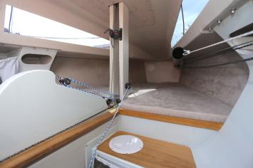 Yachtcharter Lago26 Innen