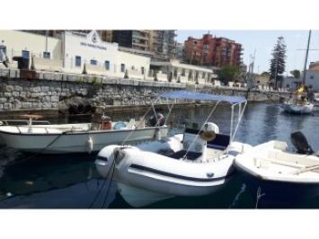 Yachtcharter predator599TS