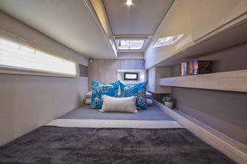 Yachtcharter Leopard40 2017 Kabine