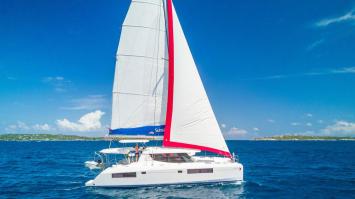 Yachtcharter mooring4000 sunsail454 top
