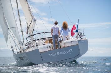 Yachtcharter Pilot%20Saloon%2042 %20en%20navigation%20%2815%29%20%28Copier%29