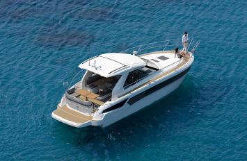 Yachtcharter Bavaria 36 sport coupe 2cab top