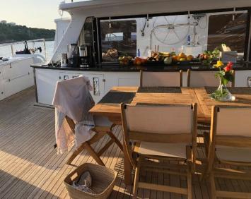 Yachtcharter Carbibe 69 Catamaran plicht