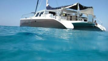 Yachtcharter Carbibe 69 Catamaran Mystique outside