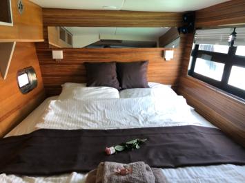 Yachtcharter Carbibe 69 Catamaran cabins