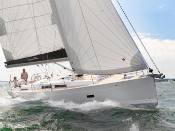 Yachtcharter Hanse458 4cab top