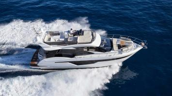 Yachtcharter Galeon 500 fly