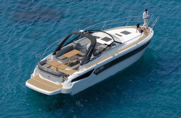 Yachtcharter Bavaria S36 open 2cab top