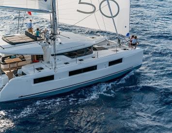 Yachtcharter lagoon50 4cab top