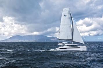 Yachtcharter Leopard50 4cab outer