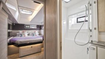 Yachtcharter Leopard50 4cab bedroom