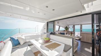 Yachtcharter Leopard43 PC 3cab outseat