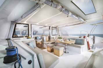 Yachtcharter nautitech46 open 4cab outview