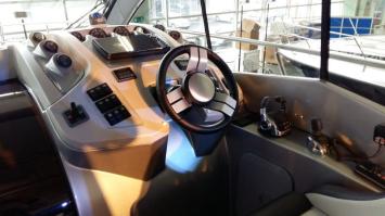 Yachtcharter mirakul40 hartop 3cab steer