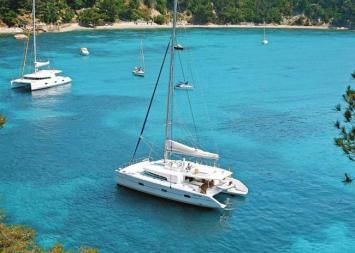 Yachtcharter catlante600 6cab outer