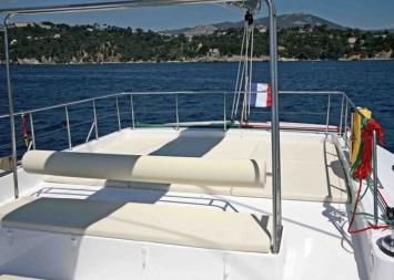 Yachtcharter catlante600 6cab deck