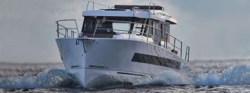 Yachtcharter Northman1200 3cab top