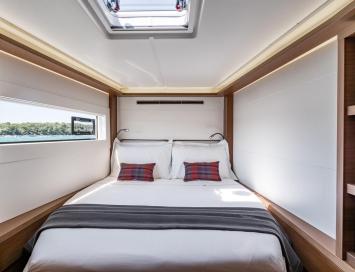 Yachtcharter lagoon46 3cab bed