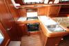 Yachtcharter Bavaria 35 exclusive 2cab kitchen