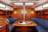 Yachtcharter Bavaria 37 3cab salon