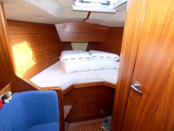 Yachtcharter Bavaria 410 4cab cabin