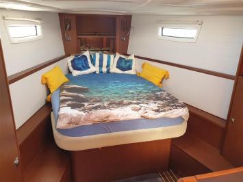 Yachtcharter Bavaria 46 vision 4cab cabin