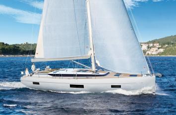 Yachtcharter Bavaria C50 style 3cab top