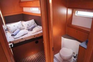 Yachtcharter Bavaria cruiser 56 5cab cabin