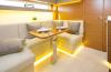 Yachtcharter Bavaria S40 open 2cab salon