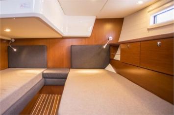 Yachtcharter Bavaria vision 46 3cab bed