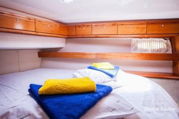 Yachtcharter Bavaria 42 Match 3cab bed