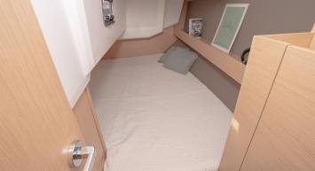 Yachtcharter Oceanis 30.1 2cab bed