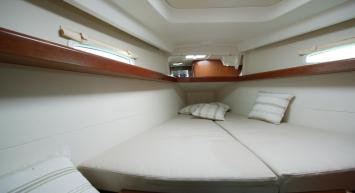 Yachtcharter Oceanis 40 2cab cabin