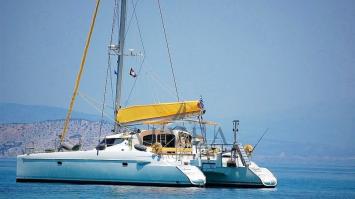 Yachtcharter Lavezzi 40 3cab top