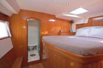 Yachtcharter Lagoon 500 3cab cabin