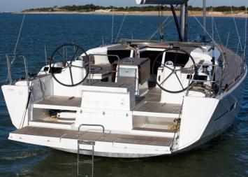 Yachtcharter Dufour512GrandLarge