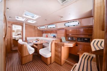 Yachtcharter Bavaria40Cruiser 5