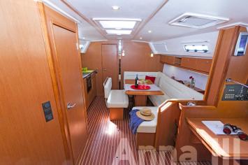 Yachtcharter BavariaCruiser40 29