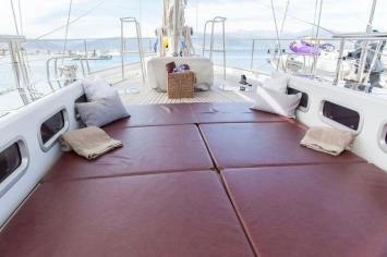 Yachtcharter Opus68 8