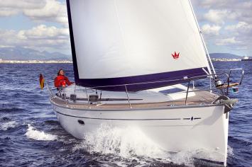 Yachtcharter Bavaria37Cruiser 4