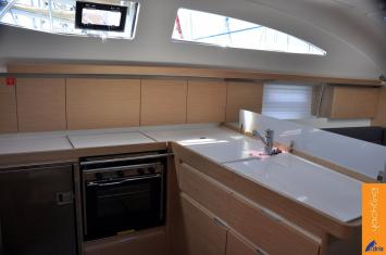 Yachtcharter Elan45Impression 6