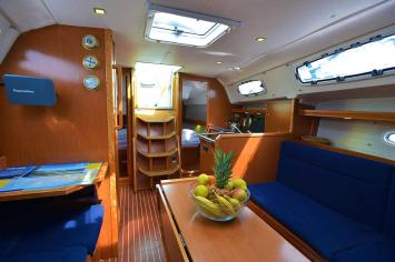 Yachtcharter Bavaria35Cruiser 2