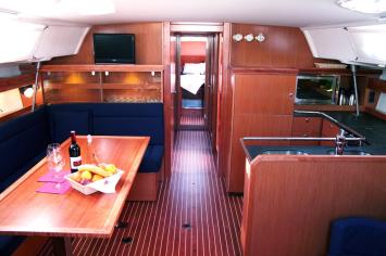 Yachtcharter Bavaria51Cruiser 4