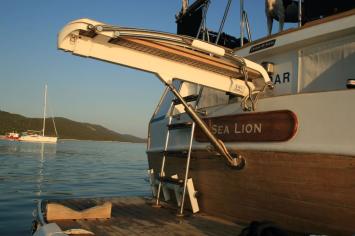 Yachtcharter Hampton42 17