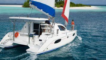 Yachtcharter Leopard384